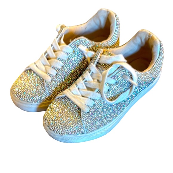 Steve Madden Other - Girls sparkle sneakers